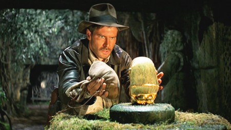 Indiana Jones Và Chiếc Rương Thánh Tích